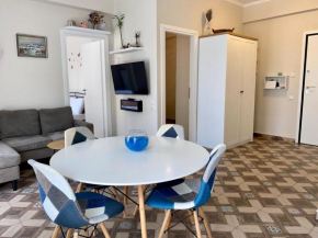 Dafni's home is in 200m to metro Ag Ioanis
